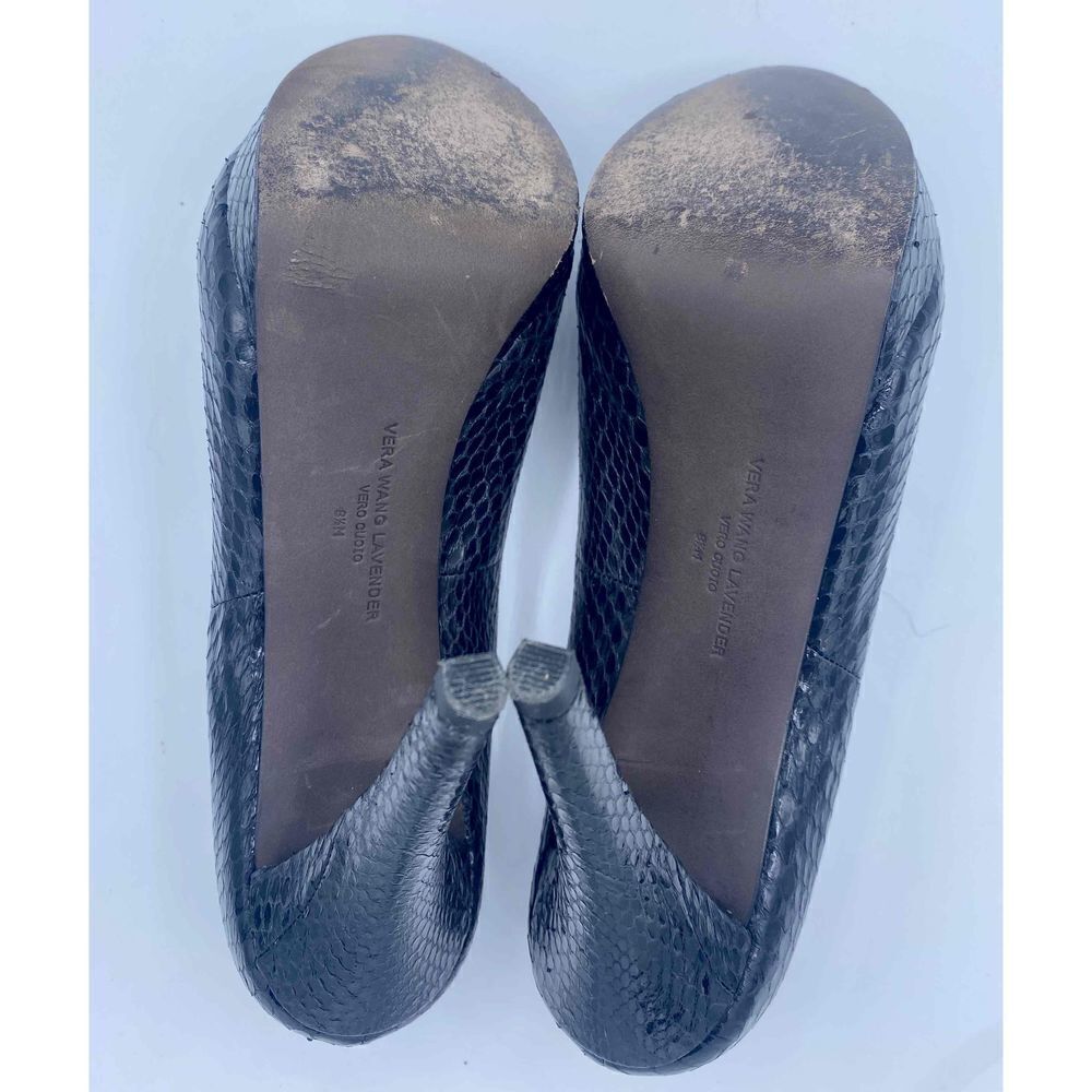 Vera Wang Lavender Peep Toe Black Leather Stiletto Platform Heels Size 8.5 - Picture 5 of 6